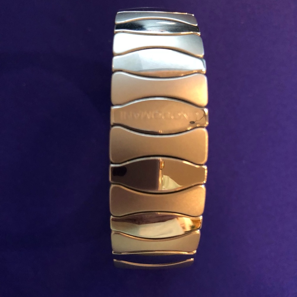 Unodomani Stainless Steel stretch bracelet